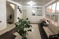 Hotel Barhat Aktobe в Актобе по адресу 12Б микрорайон, 6а
