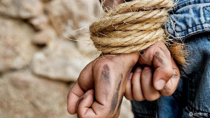 Торговля людьми или как не стать жертвой в чужой стране