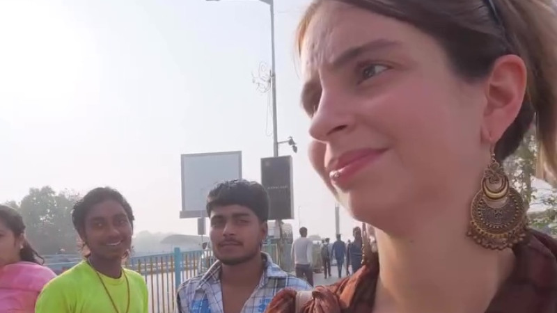 В Мумбаи за блогером не просто следили, а устроили охоту на одиночество